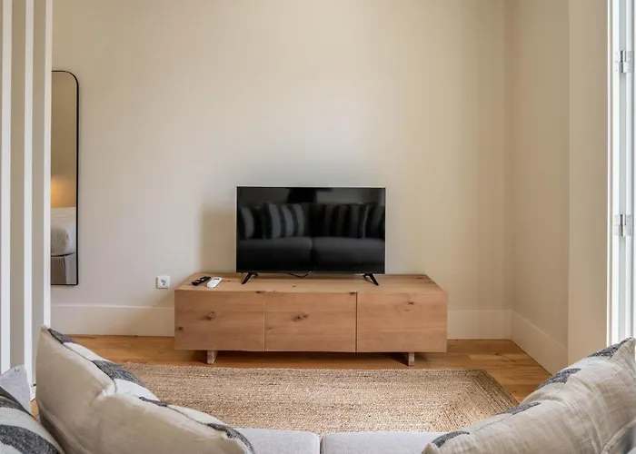 Formosa With Balcony By Lovelystay 波尔图